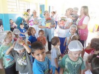 CMEI Pequeno Cidadão presta homenagem ao Dia da Merendeira